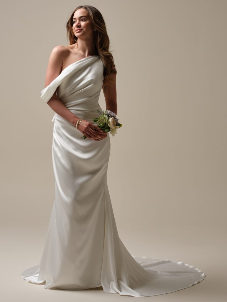 Rebecca-Ingram-Nadia-Sheath-Wedding-Dress-25RW352A01-Alt51-IV