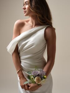 Rebecca-Ingram-Nadia-Sheath-Wedding-Dress-25RW352A01-Alt52-IV