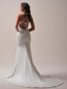 Rebecca-Ingram-Oakley-Sheath-Wedding-Dress-25RZ937A01-Alt54-IV002