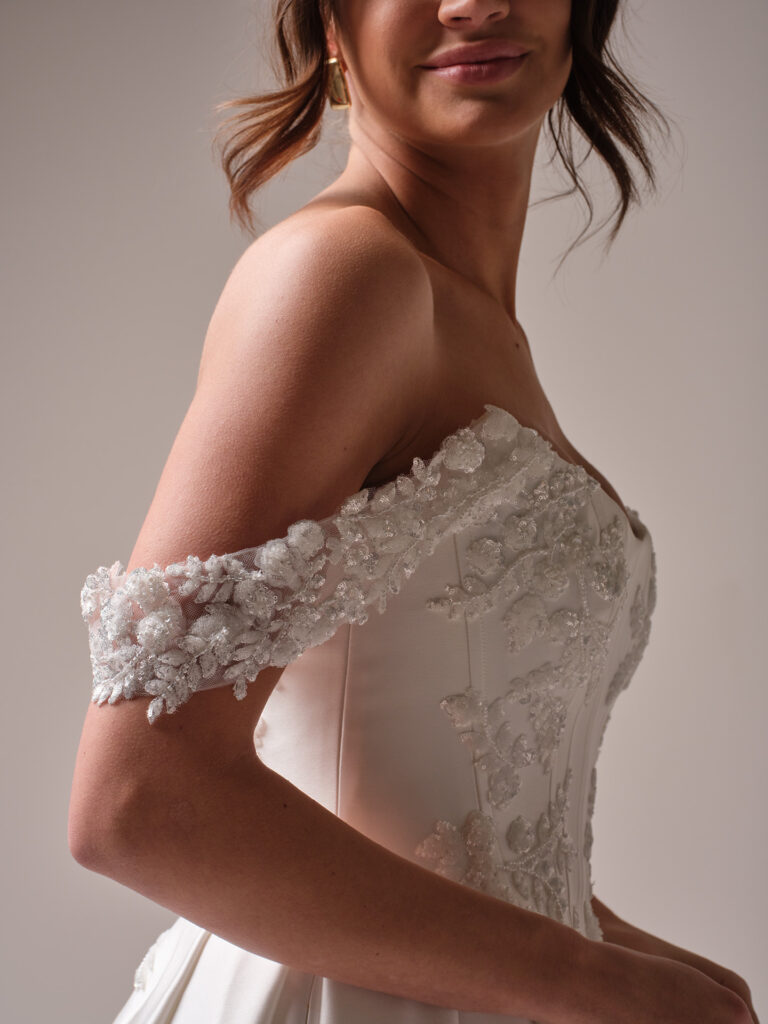 Sottero-and-Midgley-Amadora-A-line-Wedding-Dress-25SS853A01-Alt54-IV005