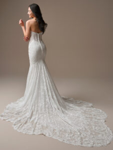 Maggie-Sottero-Bellevue-Fit-and-Flare-Wedding-Dress-26MB387A01-Alt56-IV002