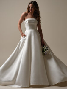 Rebecca-Ingram-Elizabeth-Marie-Ballgown-Wedding-Dress-24RS792A02-Alt52-AI