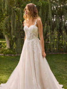 Rebecca-Ingram-Esmeralda-A-line-Wedding-Dress-26RK478A01-PROMO14-IV052