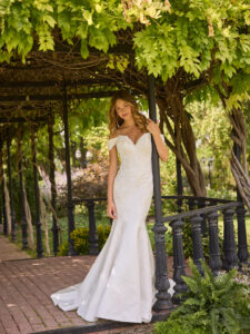 Rebecca-Ingram-Miley-Fit-and-Flare-Wedding-Dress-26RS440A01-PROMO10-IV002