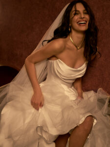 Maggie-Sottero-Fiorita-Ballgown-Wedding-Dress-F6MS207A01-PROMO3-IV002