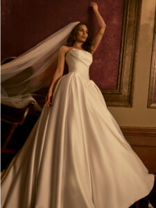 Maggie-Sottero-Fiorita-Ballgown-Wedding-Dress-F6MS207A01-PROMO5-IV002