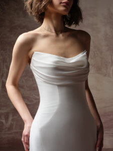Rebecca-Ingram-Kayla-Fit-and-Flare-Wedding-Dress-F6RS176A01-Alt51-IV002