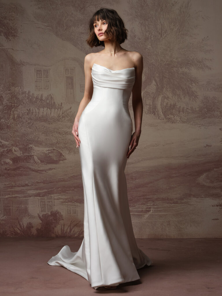 Rebecca-Ingram-Kayla-Fit-and-Flare-Wedding-Dress-F6RS176A01-Alt52-IV002