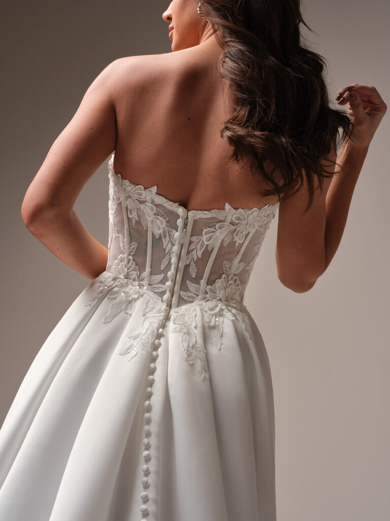 Rebecca-Ingram-Sable-A-line-Wedding-Dress-25RB912A01-Alt56-IV002